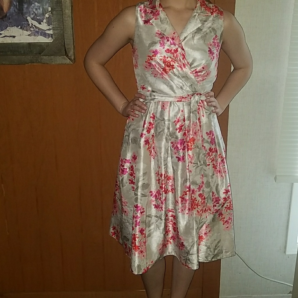 Floral Sleevless Dress